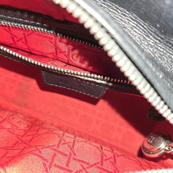 Lady Dior Medium Bag Lamb Leather - Picture 15 of 17